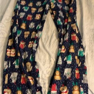 Family Christmas Pajamas Macys brand.    Men size M,   Women xs, girls8 ,boys xl